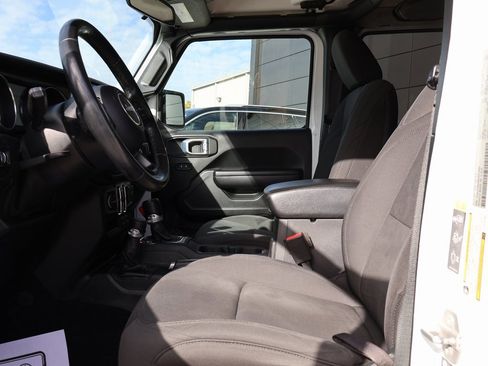 Used 2021 Jeep Gladiator Sport image 23