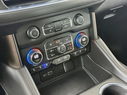 Used 2023 Chevrolet Tahoe High Country AWD/4WD image 17