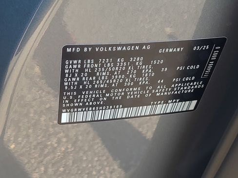 New 2025 Volkswagen ID. Buzz Pro S Plus image 21