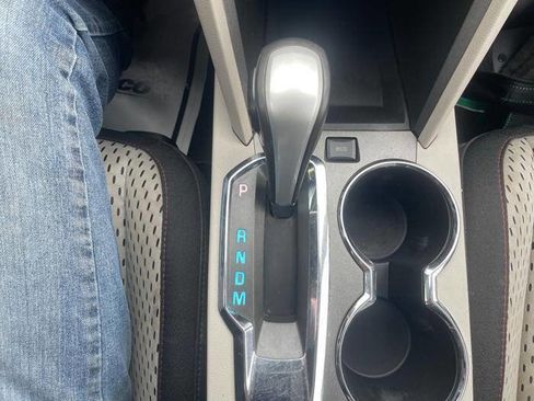 Used 2014 Chevrolet Equinox LS image 36