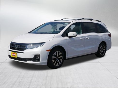 New 2026 Honda Odyssey EX-L image 3