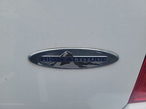 Used 2017 Jeep Patriot High Altitude AWD/4WD image 11
