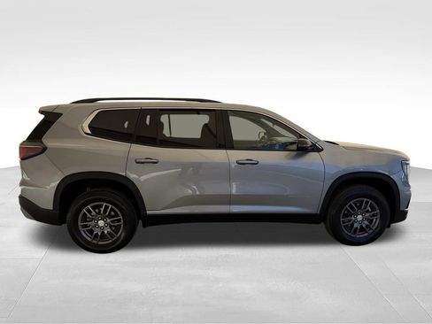 Used 2025 GMC Acadia Elevation FWD image 4