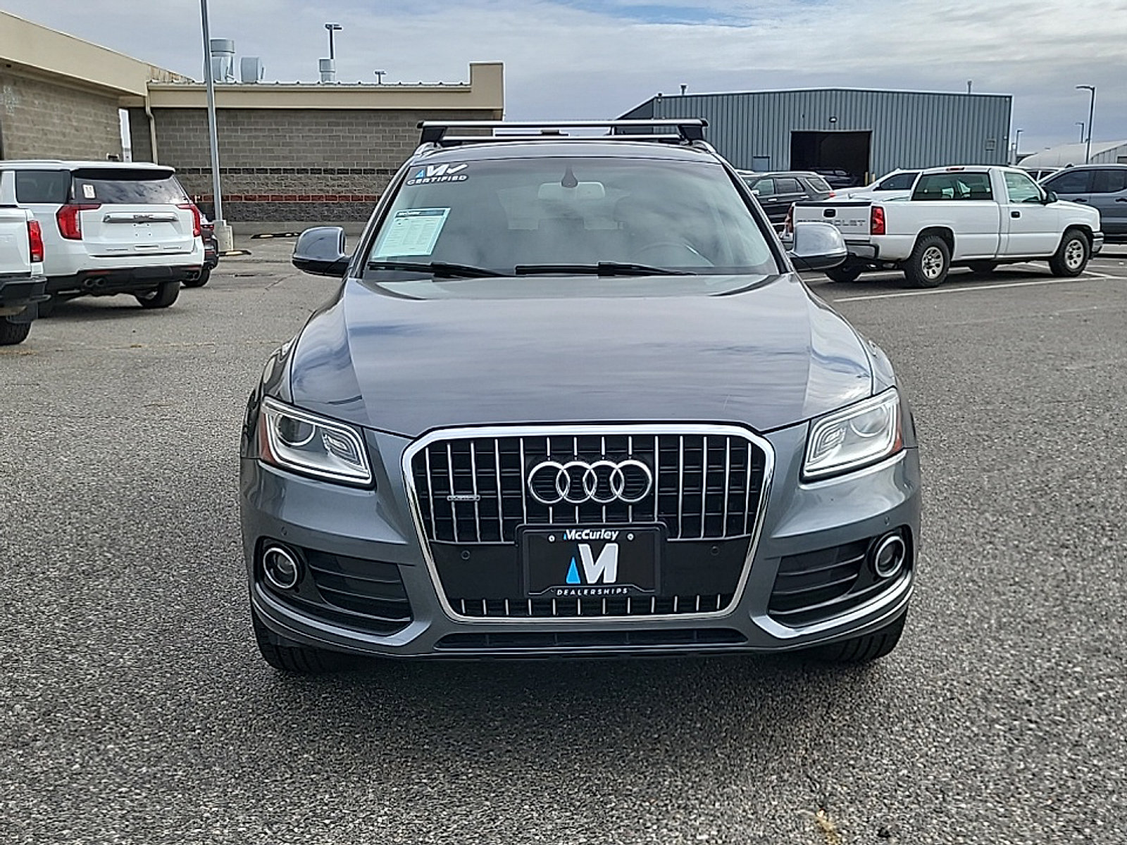 Used 2015 Audi Q5 2.0T Premium Plus w/ Technology Package AWD/4WD image 2