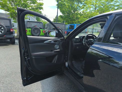 Used 2024 Dodge Hornet R/T Plus w/ R/T Blacktop Package AWD/4WD image 11