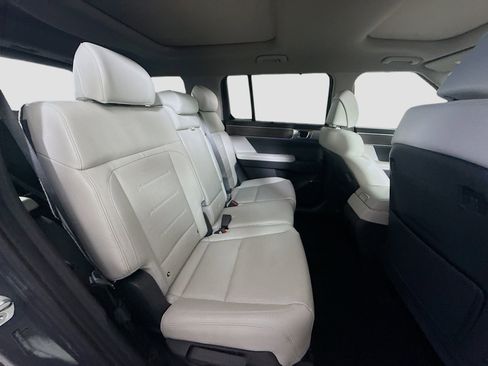 Used 2024 Hyundai Santa Fe Limited image 26