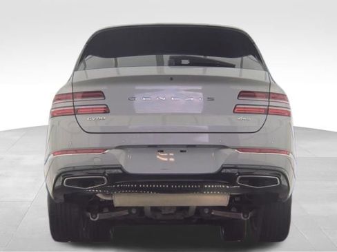 Used 2024 Genesis GV80 2.5T image 7