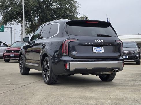 Certified 2025 Kia Telluride SX image 6
