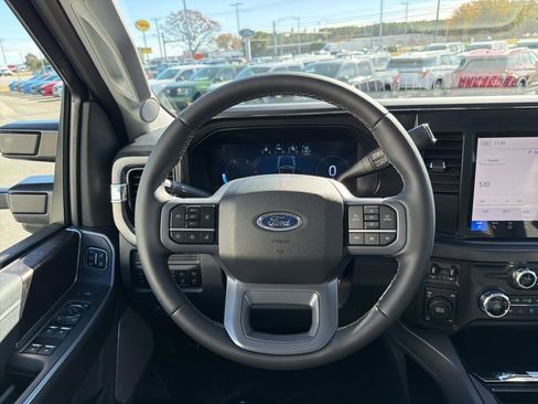 New 2026 Ford F250 Lariat w/ Black Appearance Package AWD/4WD image 25