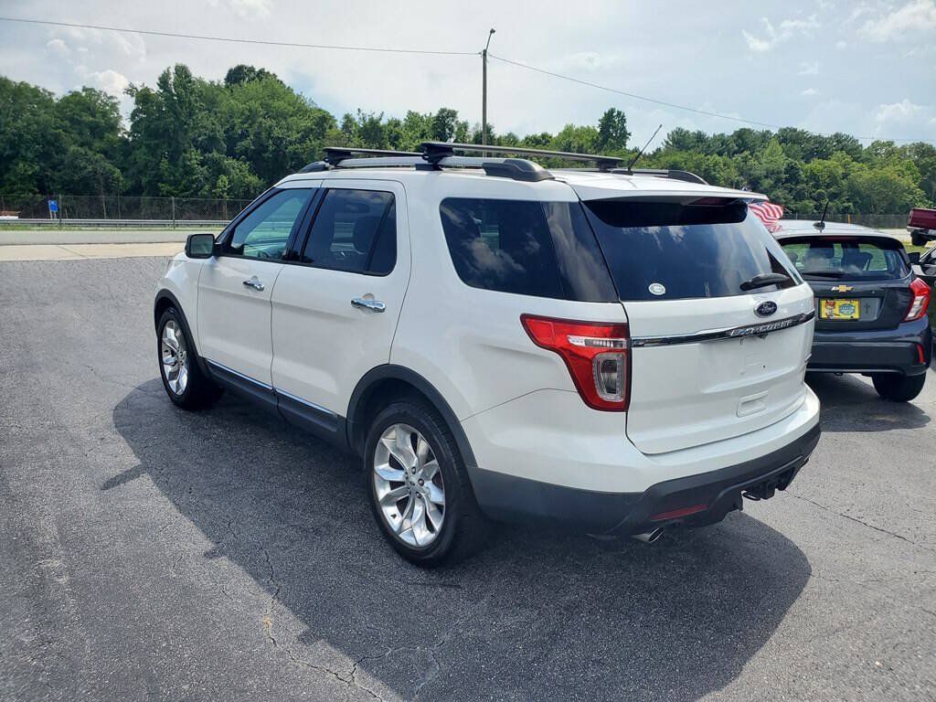 Used 2015 Ford Explorer Limited w/ Equipment Group 302A FWD image 7