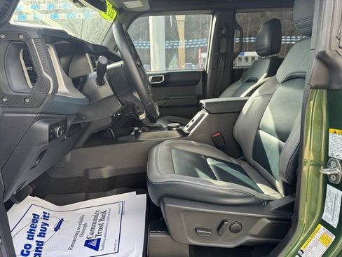 Used 2024 Ford Bronco Outer Banks image 15
