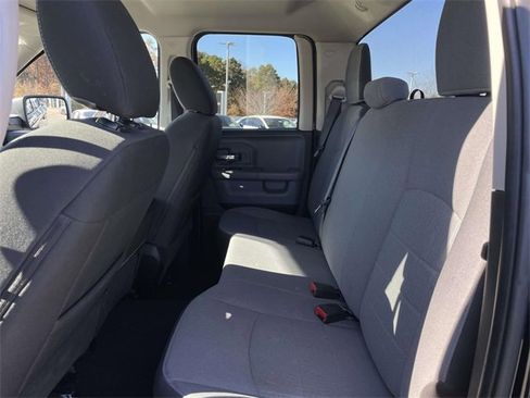 Used 2024 RAM 1500 Classic SLT image 20