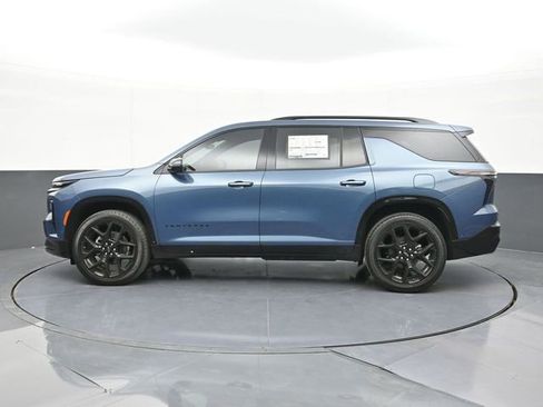 New 2026 Chevrolet Traverse RS w/ LPO, Floor Liner Package FWD image 10