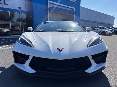 Used 2023 Chevrolet Corvette Stingray Premium Conv w/ Z51 Performance Package RWD image 2