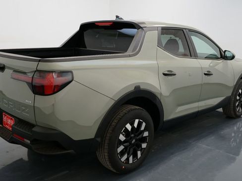 New 2025 Hyundai Santa Cruz SE image 9