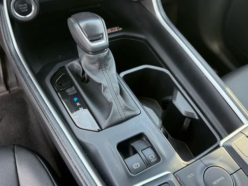 Used 2025 Toyota Grand Highlander FWD image 22