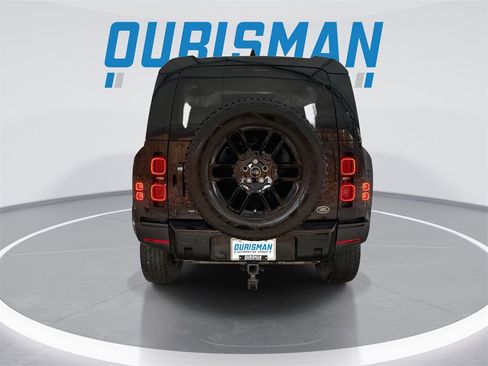 Used 2020 Land Rover Defender 110 SE image 7