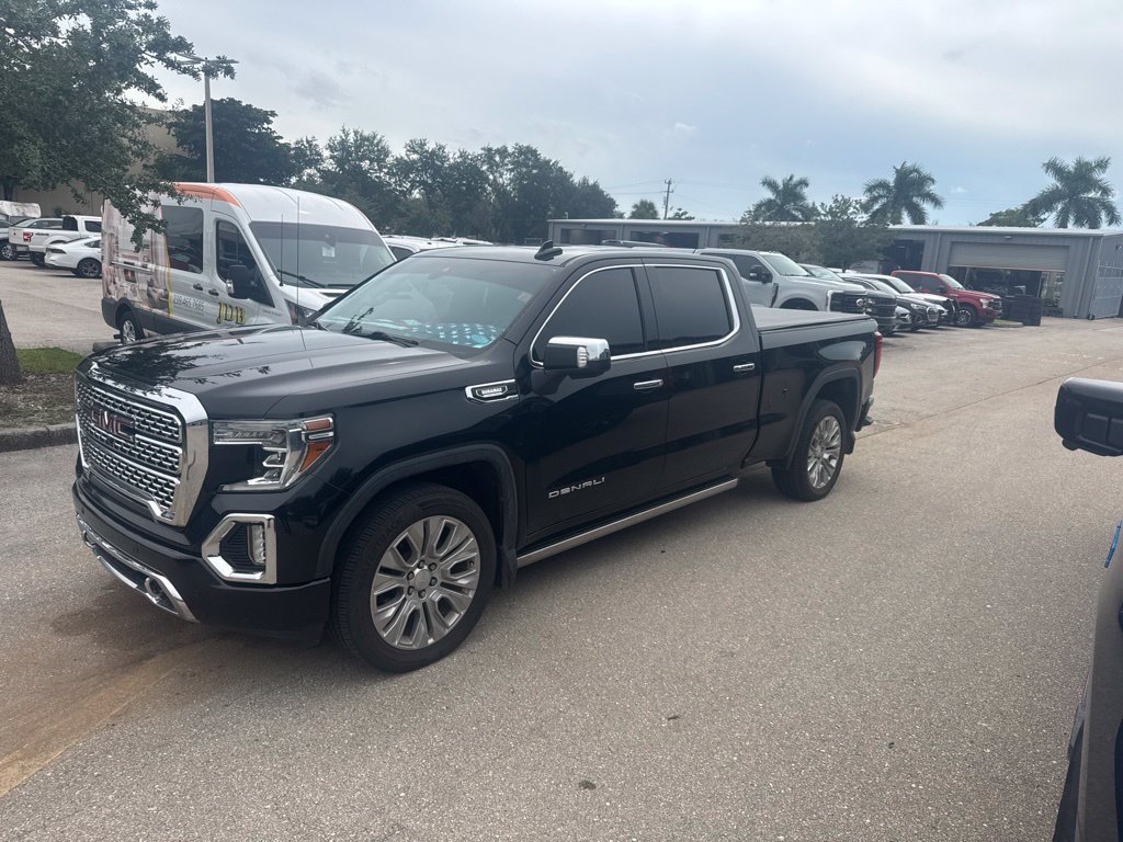 Used 2020 GMC Sierra 1500 Denali w/ Denali Ultimate Package AWD/4WD image 1