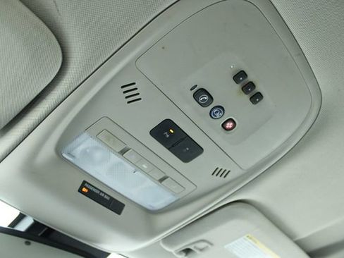 Used 2012 Chevrolet Volt Premium w/ Premium Trim Package FWD image 21