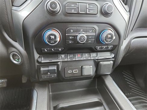 Certified 2023 Chevrolet Silverado 2500 LTZ w/ LTZ Convenience Package image 17