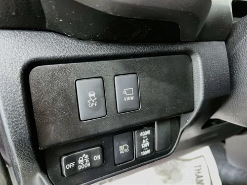 Used 2020 Toyota Tacoma 4x4 Double Cab image 13