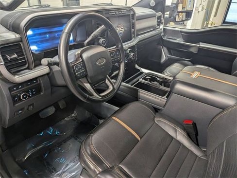 Used 2023 Ford F250 Platinum w/ FX4 Off-Road Package image 11