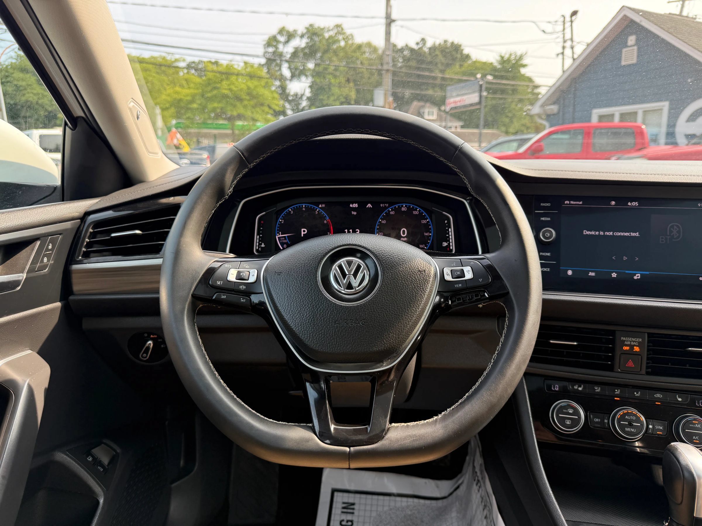 Used 2021 Volkswagen Jetta SEL FWD image 21
