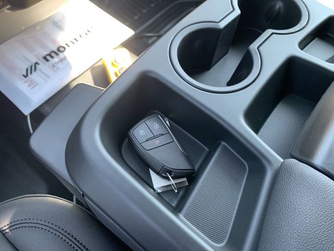 New 2025 GMC Sierra 3500 Pro w/ Convenience Package image 47