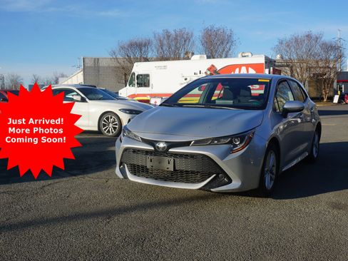 Used 2019 Toyota Corolla SE w/ Carpet Mat Package image 1