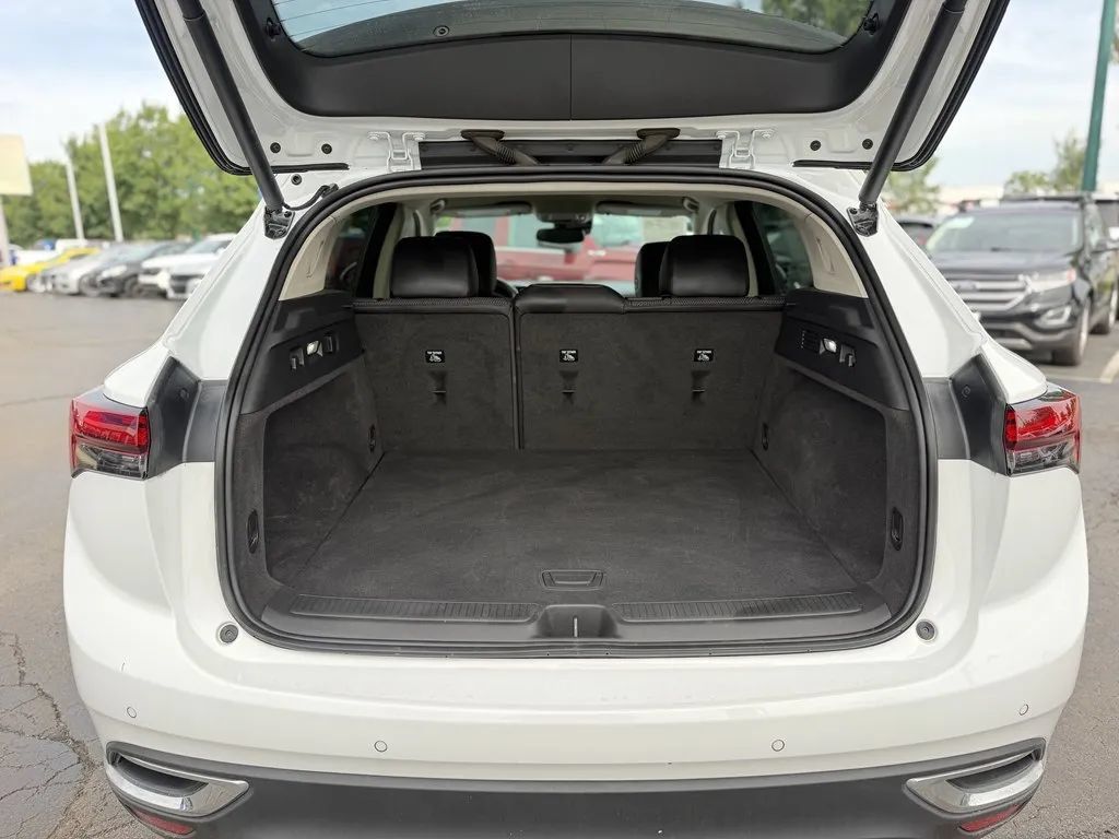 Used 2022 Buick Envision Preferred FWD image 20