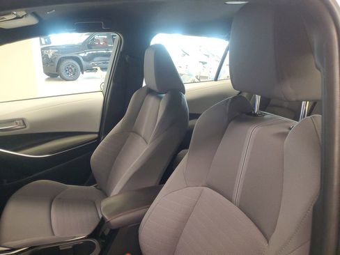 Certified 2025 Toyota Corolla SE image 16