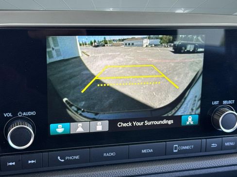 Used 2025 Honda CR-V Sport image 20
