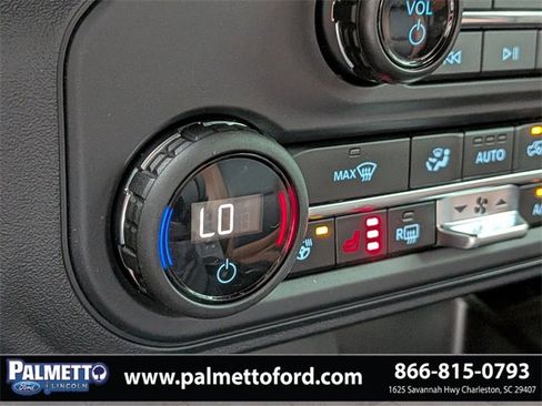 Used 2024 Ford Bronco Outer Banks image 22