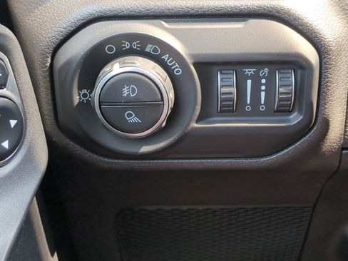 Used 2020 Jeep Gladiator Rubicon image 18