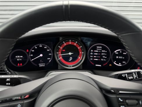 Certified 2023 Porsche 911 Carrera 4S AWD/4WD image 24