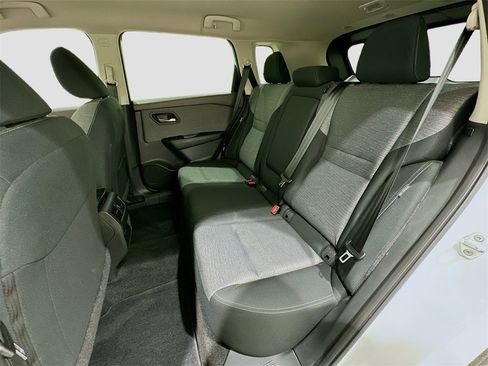 Used 2023 Nissan Rogue SV image 23