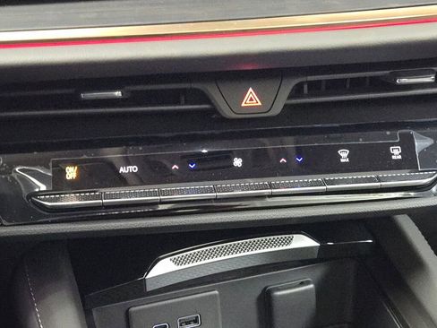 New 2026 Buick Envision Avenir image 31