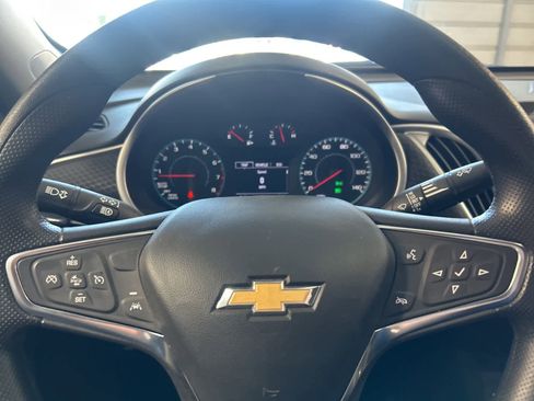 New 2025 Chevrolet Malibu LT image 29
