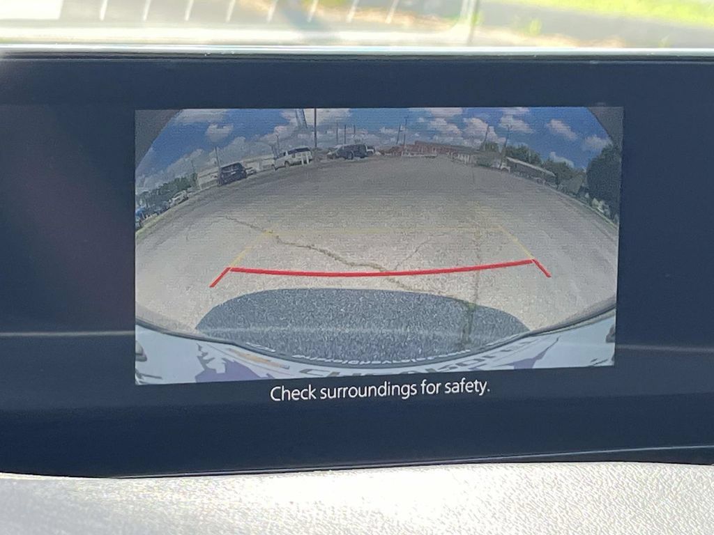 Used 2025 MAZDA MAZDA3 s FWD image 33