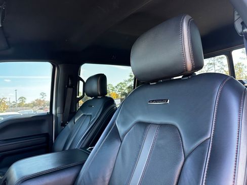 Used 2022 Ford F250 Platinum w/ FX4 Off-Road Package image 28