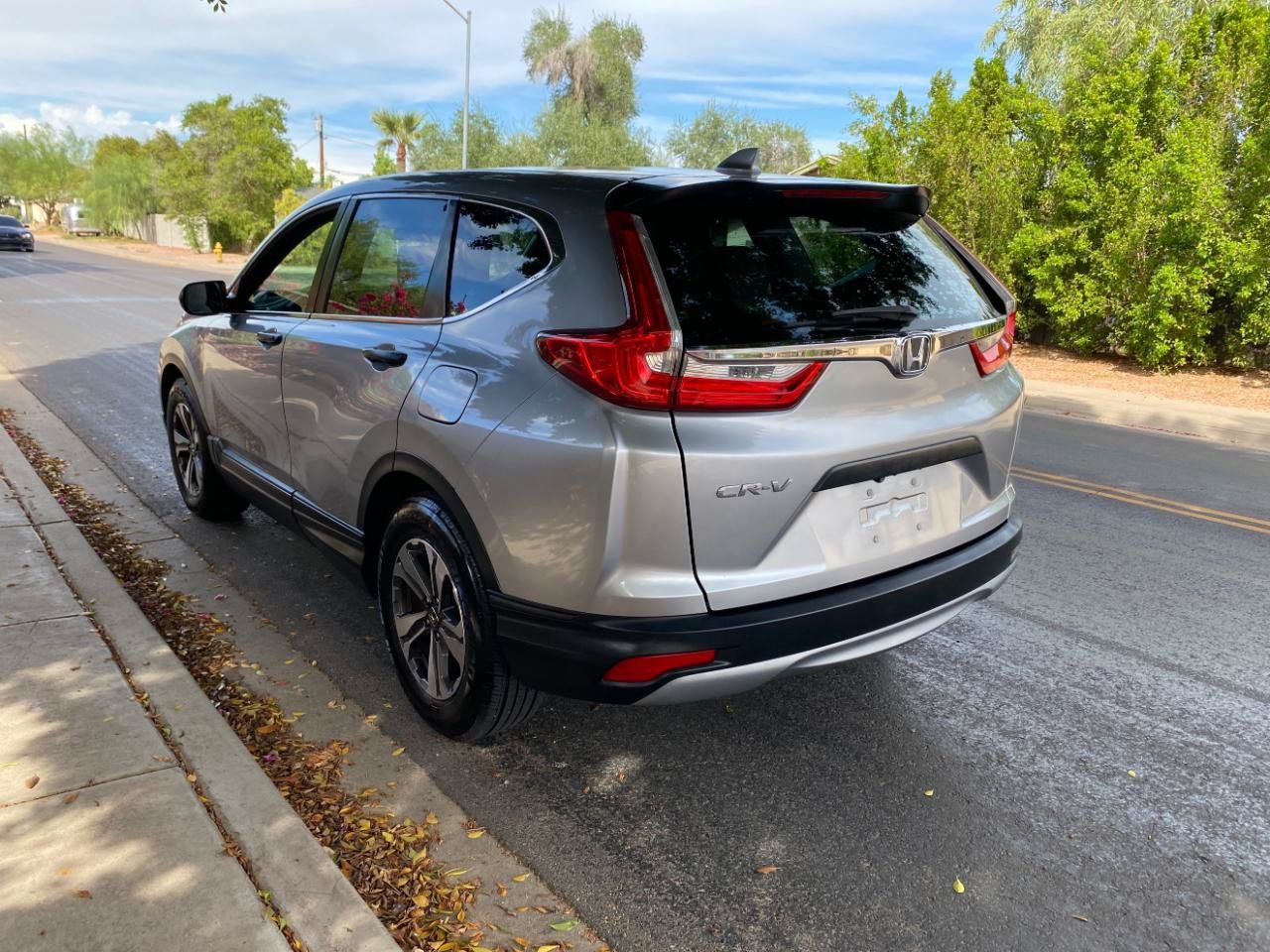 Used 2018 Honda CR-V LX image 15