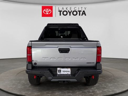 Used 2025 Toyota Tacoma 4x4 Double Cab Hybrid image 8