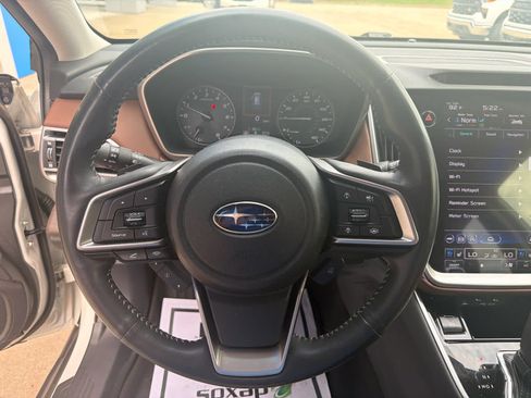 Used 2021 Subaru Outback Touring XT AWD/4WD image 15