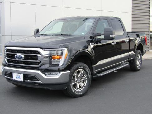 Certified 2022 Ford F150 XLT w/ Equipment Group 302A High image 29