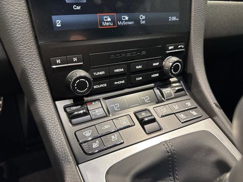 Used 2025 Porsche 718 Cayman S image 18