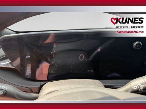 Used 2024 Buick Envista Sport Touring w/ Convenience I Package FWD image 14