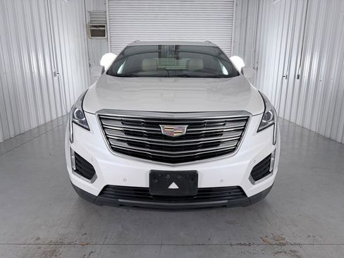 Used 2018 Cadillac XT5 Luxury w/ Driver Awareness Package image 2