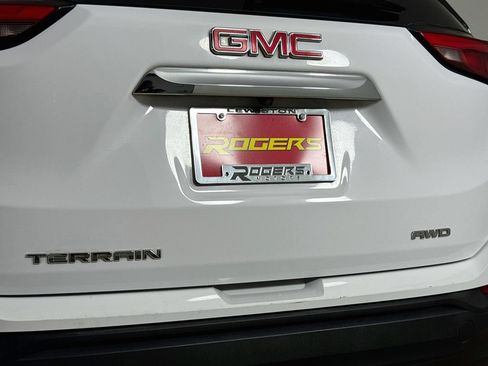 Used 2021 GMC Terrain SLE w/ Driver Convenience Package AWD/4WD image 27