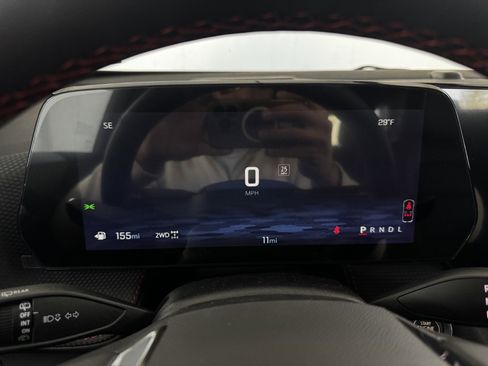 New 2026 Chevrolet Equinox RS w/ Safety and Technology Package image 32