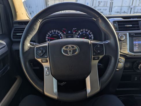 Used 2018 Toyota 4Runner SR5 image 26